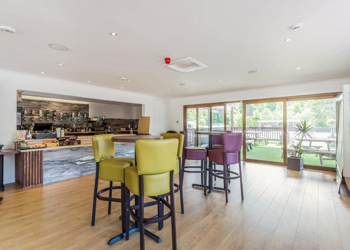 Loch Ness Highland Resort Pods 奥古斯都堡 外观 照片