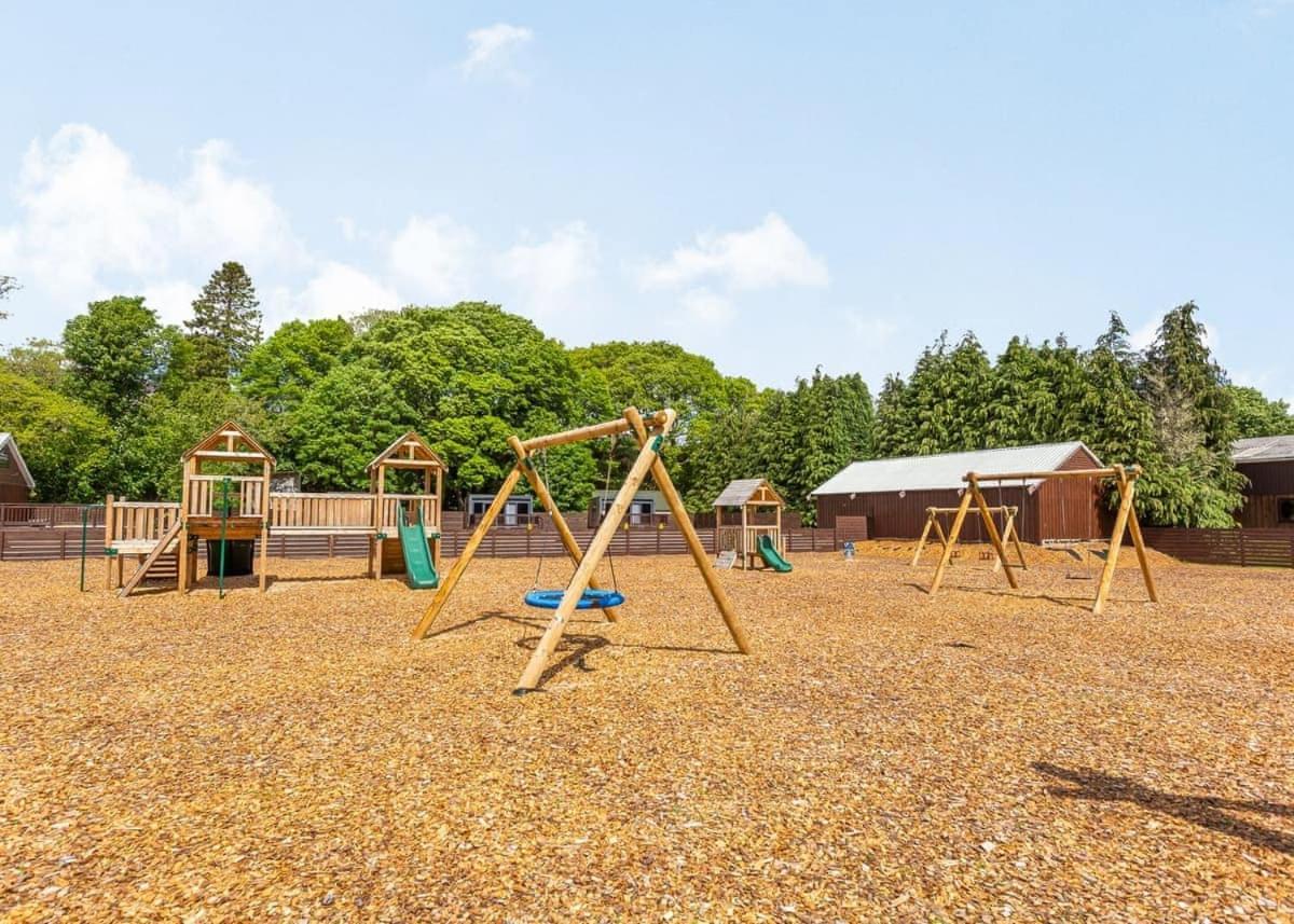 Loch Ness Highland Resort Pods 奥古斯都堡 外观 照片